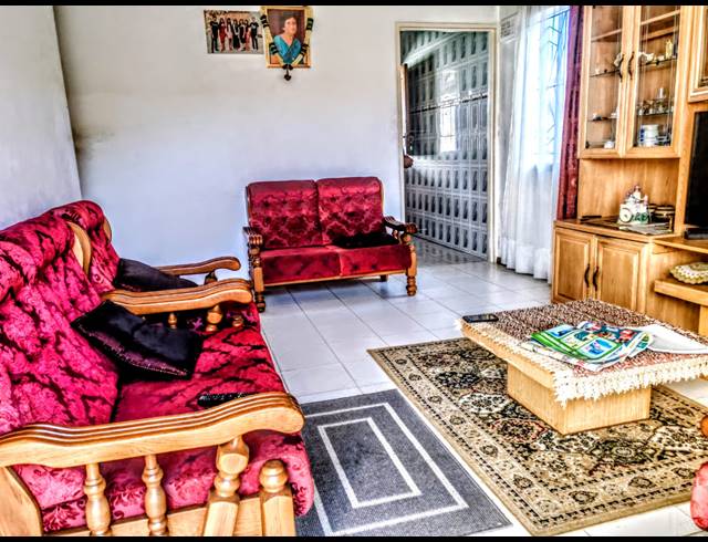 3 BEDROOM HOUSE FOR SALE IN SHALLCROSS